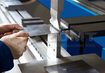 折彎工件.jpg 折彎工件.jpg