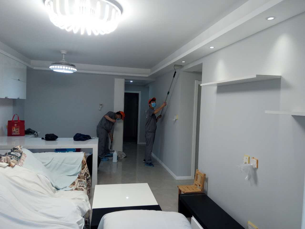 過道頂面重點(diǎn)施工 過道頂面重點(diǎn)施工