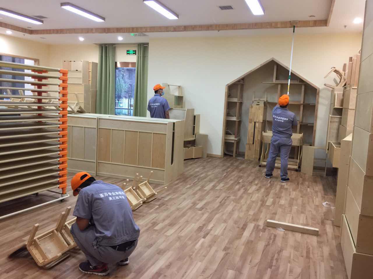 幼兒園教室頂面桌子全方位施工 幼兒園教室頂面桌子全方位施工