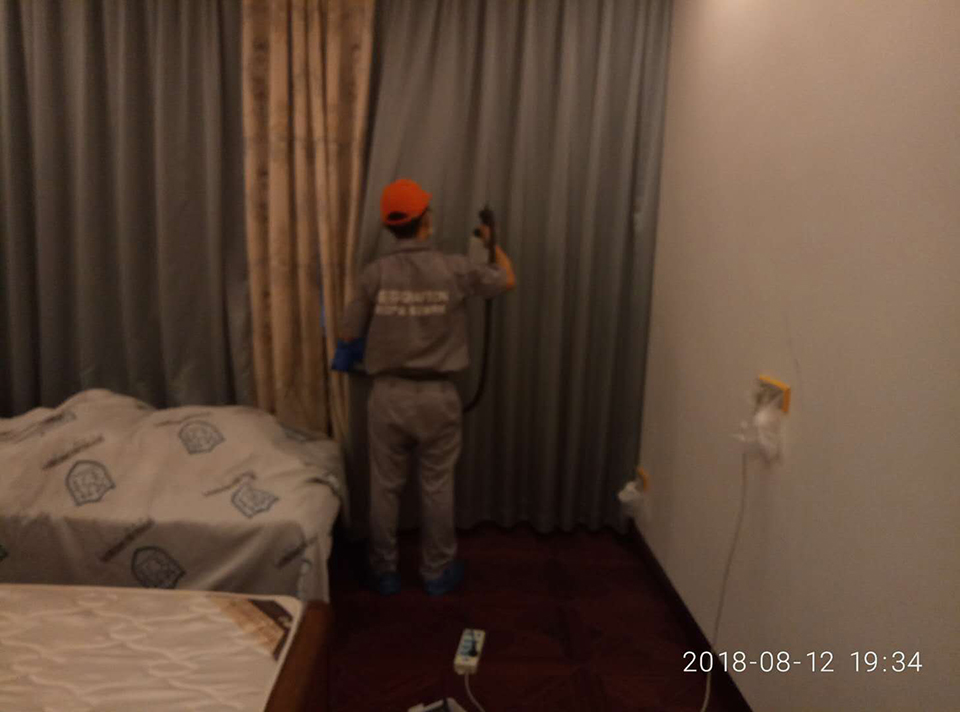 臥室窗簾噴涂全方位施工治理 臥室窗簾噴涂全方位施工治理