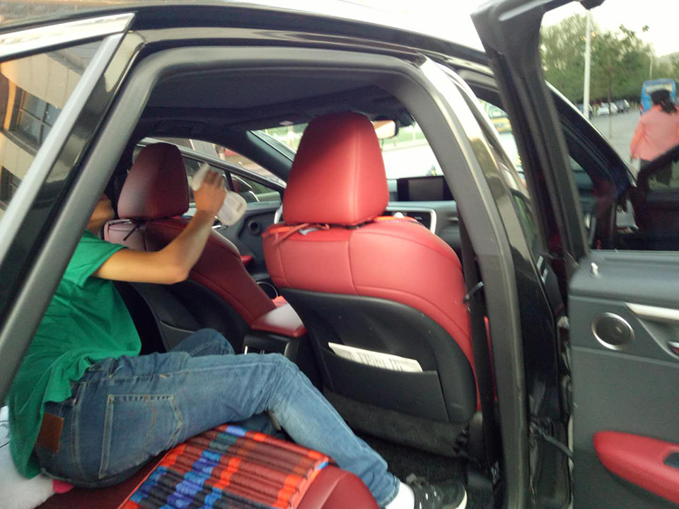 車(chē)內(nèi)頂面噴涂施工治理 車(chē)內(nèi)頂面噴涂施工治理