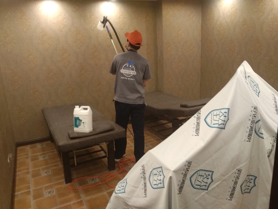 休息去墻面壁紙全方位噴涂治理 休息去墻面壁紙全方位噴涂治理