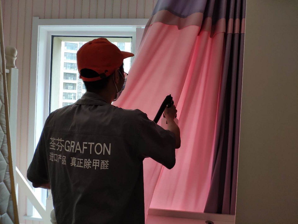 臥室窗簾布藝噴涂施工治理 臥室窗簾布藝噴涂施工治理