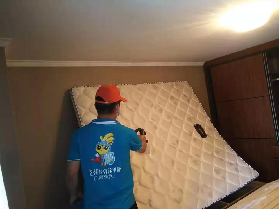 臥室床墊噴涂全方位甲醛治理施工 臥室床墊噴涂全方位甲醛治理施工