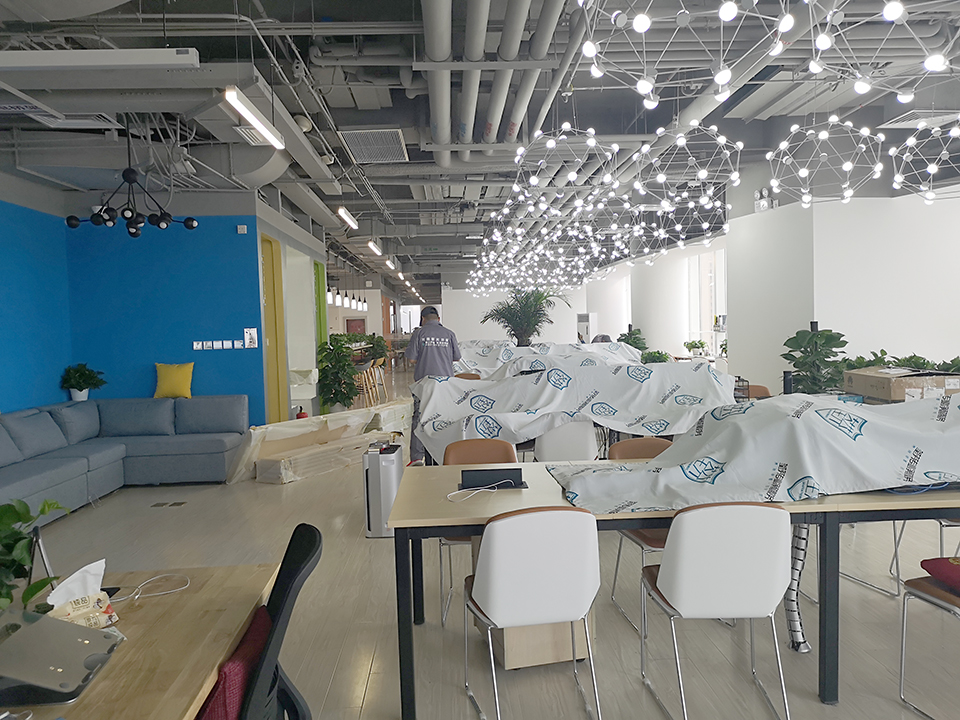 辦公桌椅養(yǎng)護(hù)布防護(hù) 辦公桌椅養(yǎng)護(hù)布防護(hù)