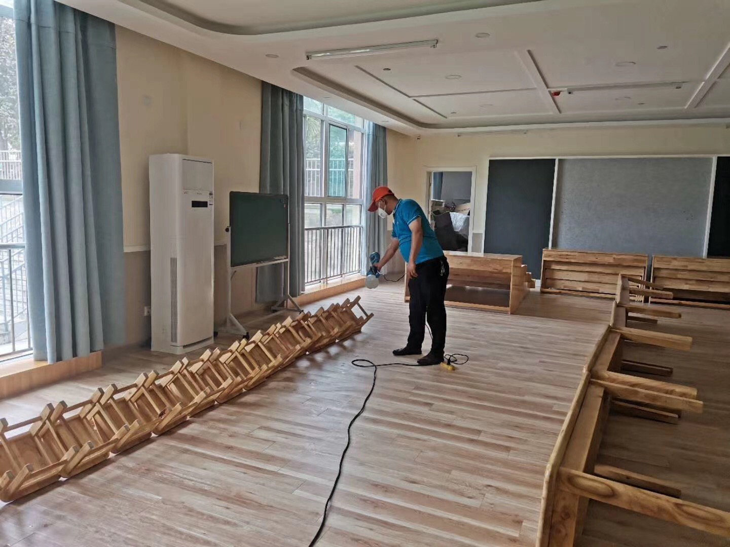 小凳子等除甲醛 小凳子等除甲醛