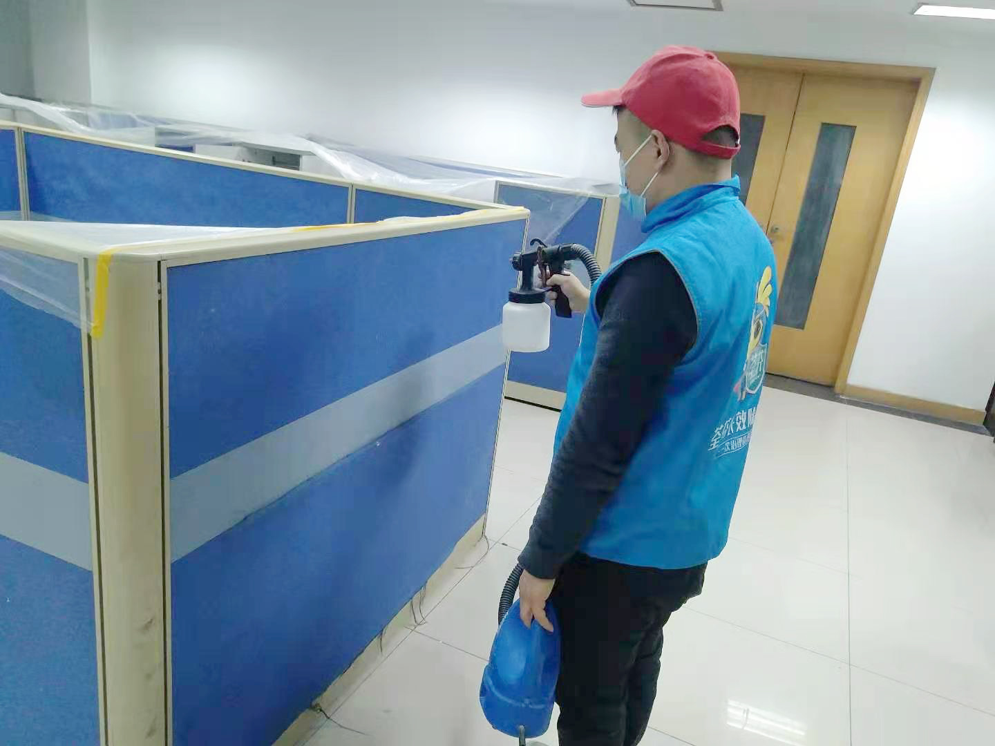 政府辦公桌椅全方位噴涂治理 政府辦公桌椅全方位噴涂治理