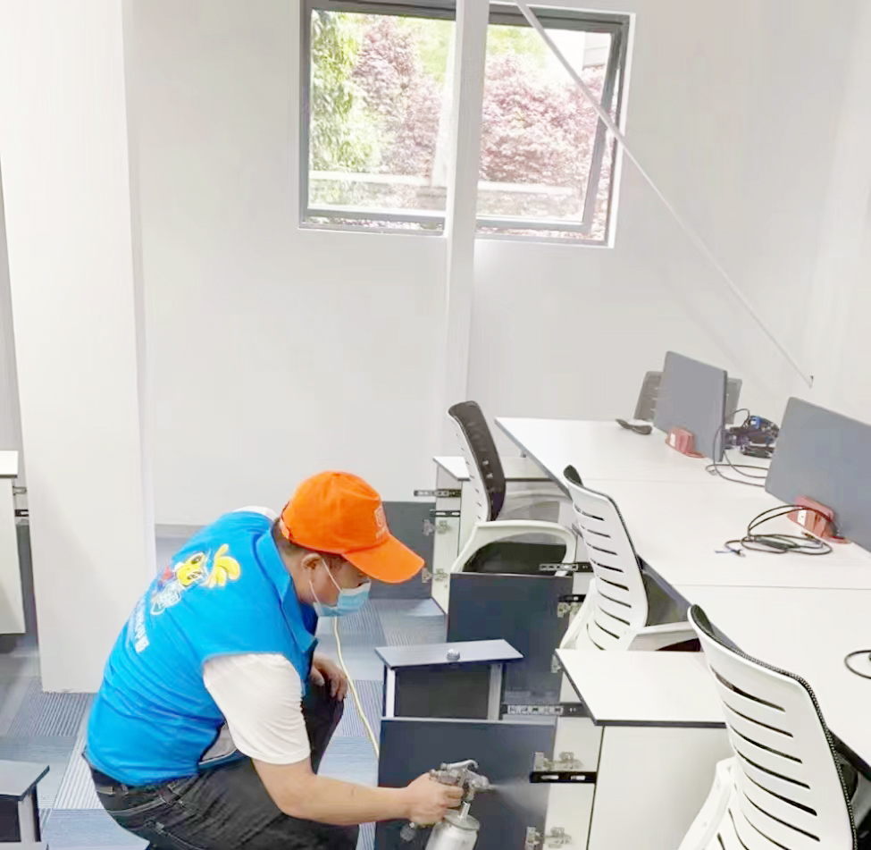 辦公桌椅噴槍施工治理 辦公桌椅噴槍施工治理